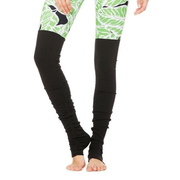 Alo Goddess Legging - Picture 3 of 3